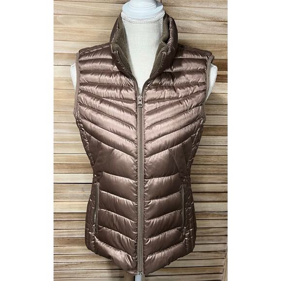 Bernardo Women's Packable Metallic Bronze Goose Down Puffer Vest sz SM - Picture 1 of 6